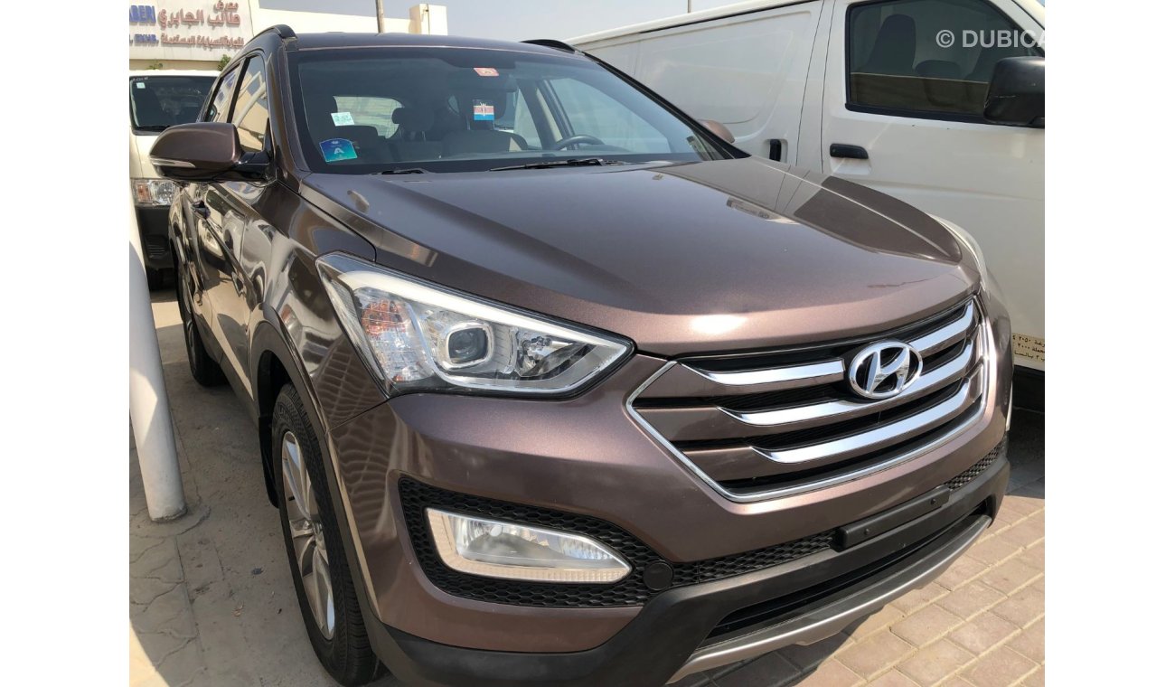 Hyundai Santa Fe Hyundai Santa Fe,model:2016. Excellent condition