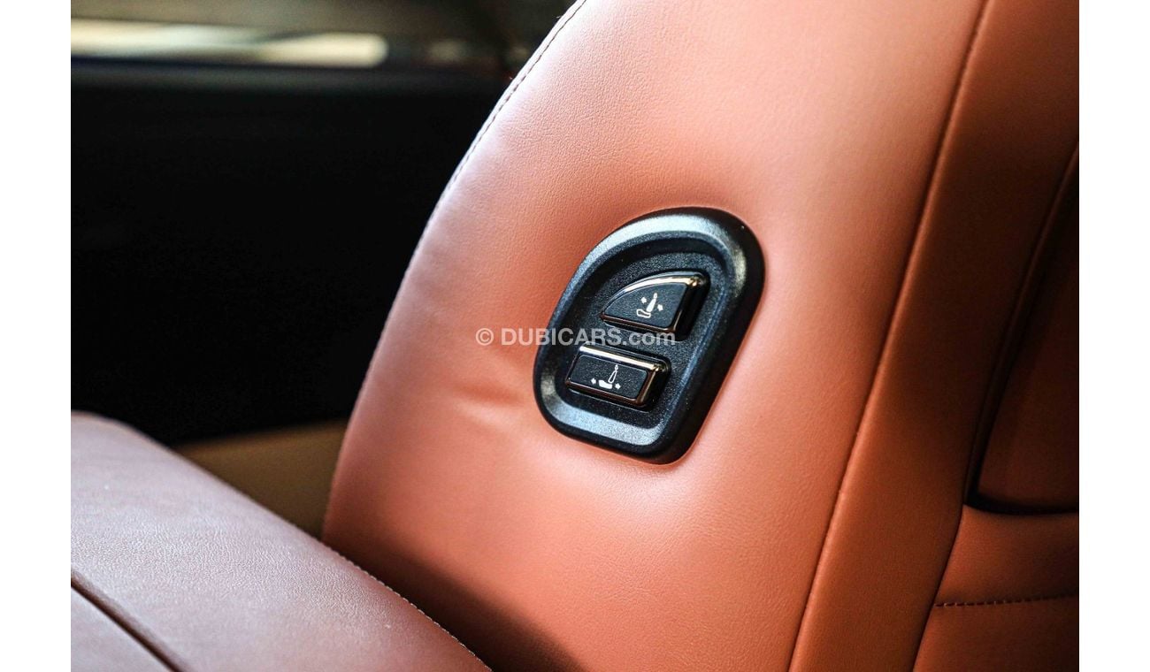 Skywell ET5 With 2 years contract service - or 60,000KM