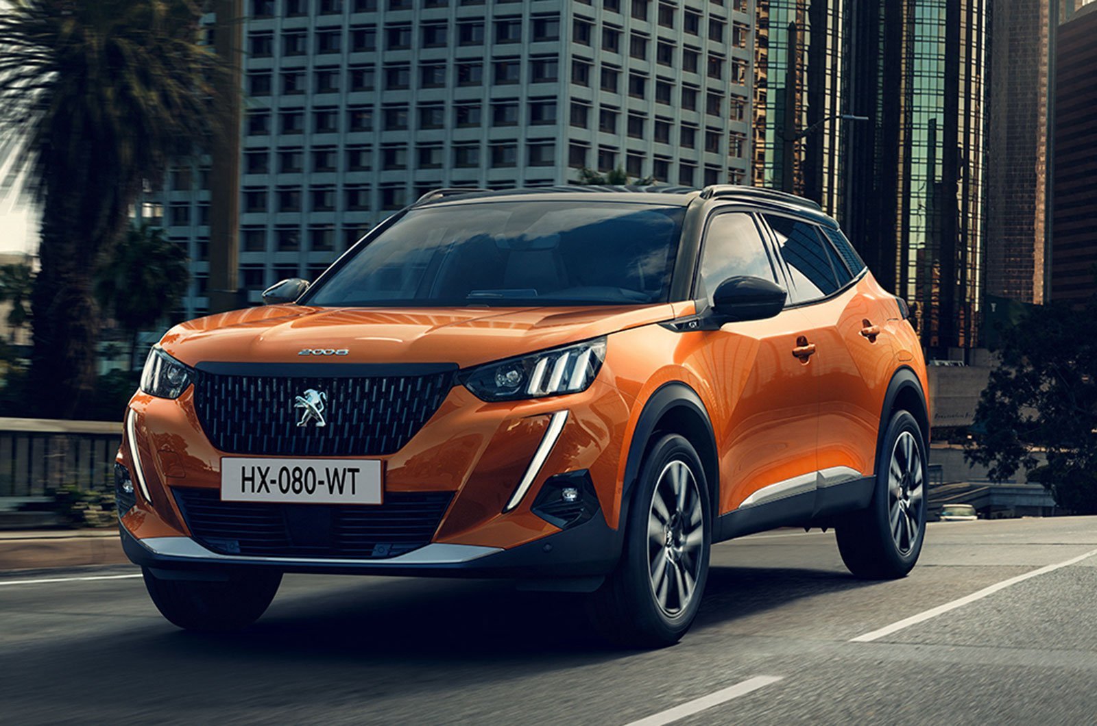 Peugeot 2008 exterior - Front Left Angled