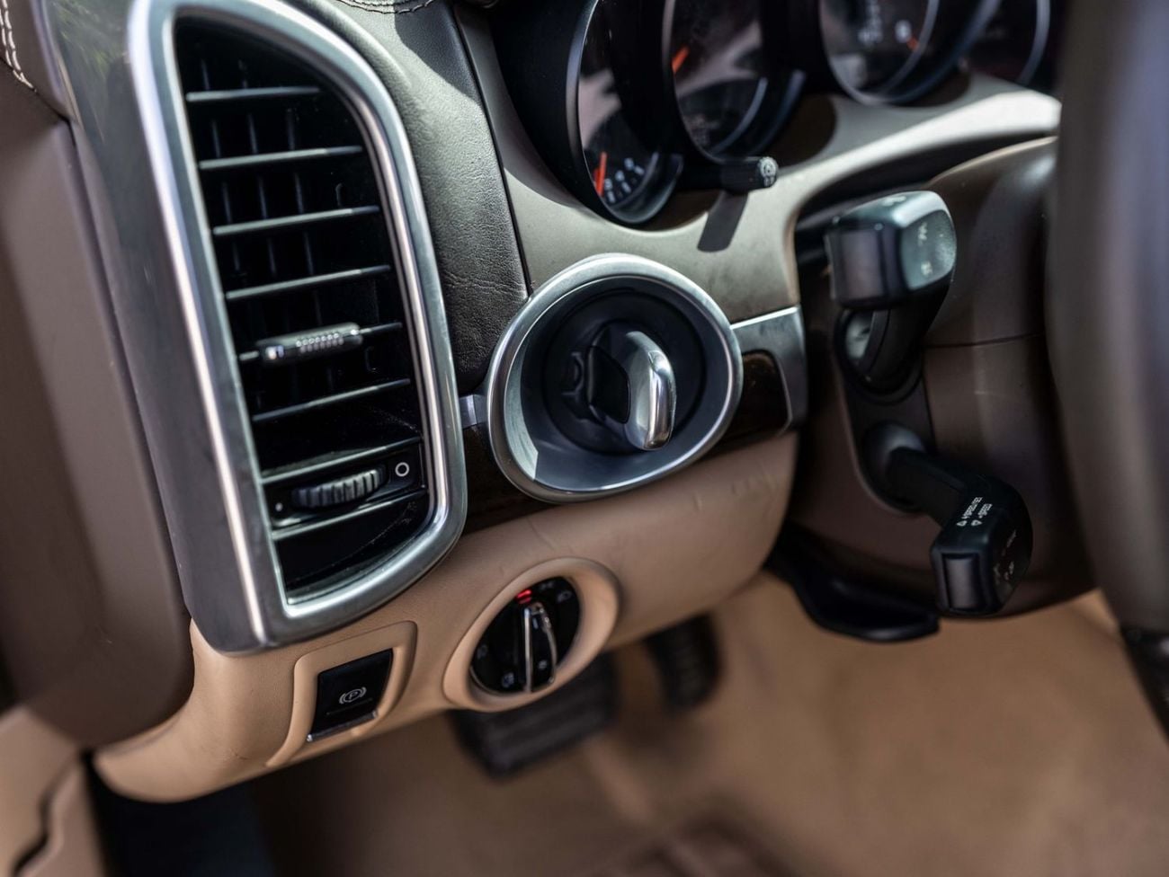 Porsche Cayenne STD