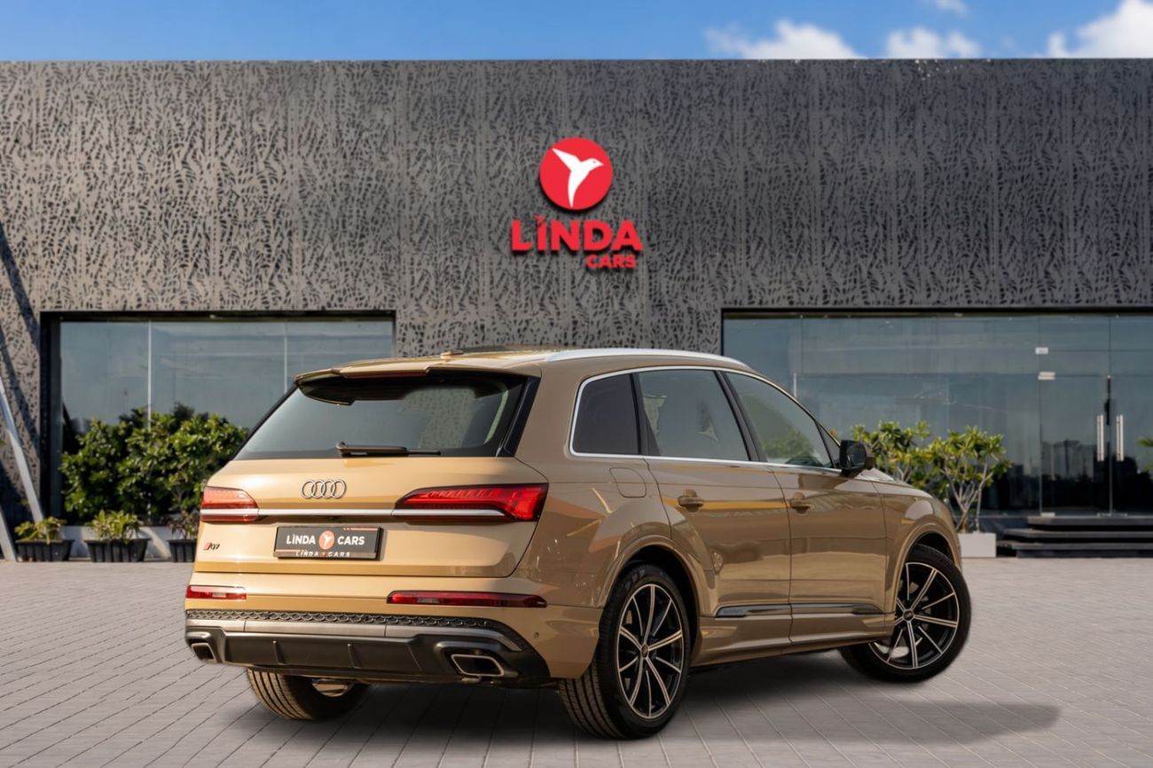 أودي Q7 45 TFSI S-LINE