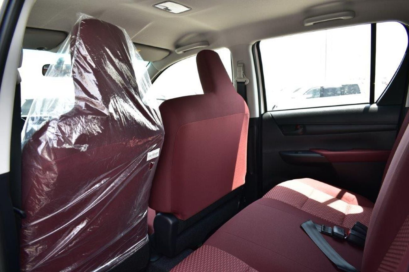 تويوتا هيلوكس GL 2.4L Double Cab Utility