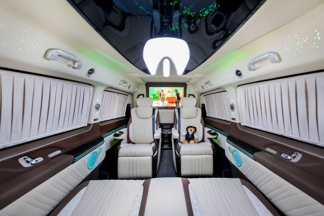 مرسيدس بنز V 300 1 of 28 Magellan Edition based on a Yacht | By Limgene