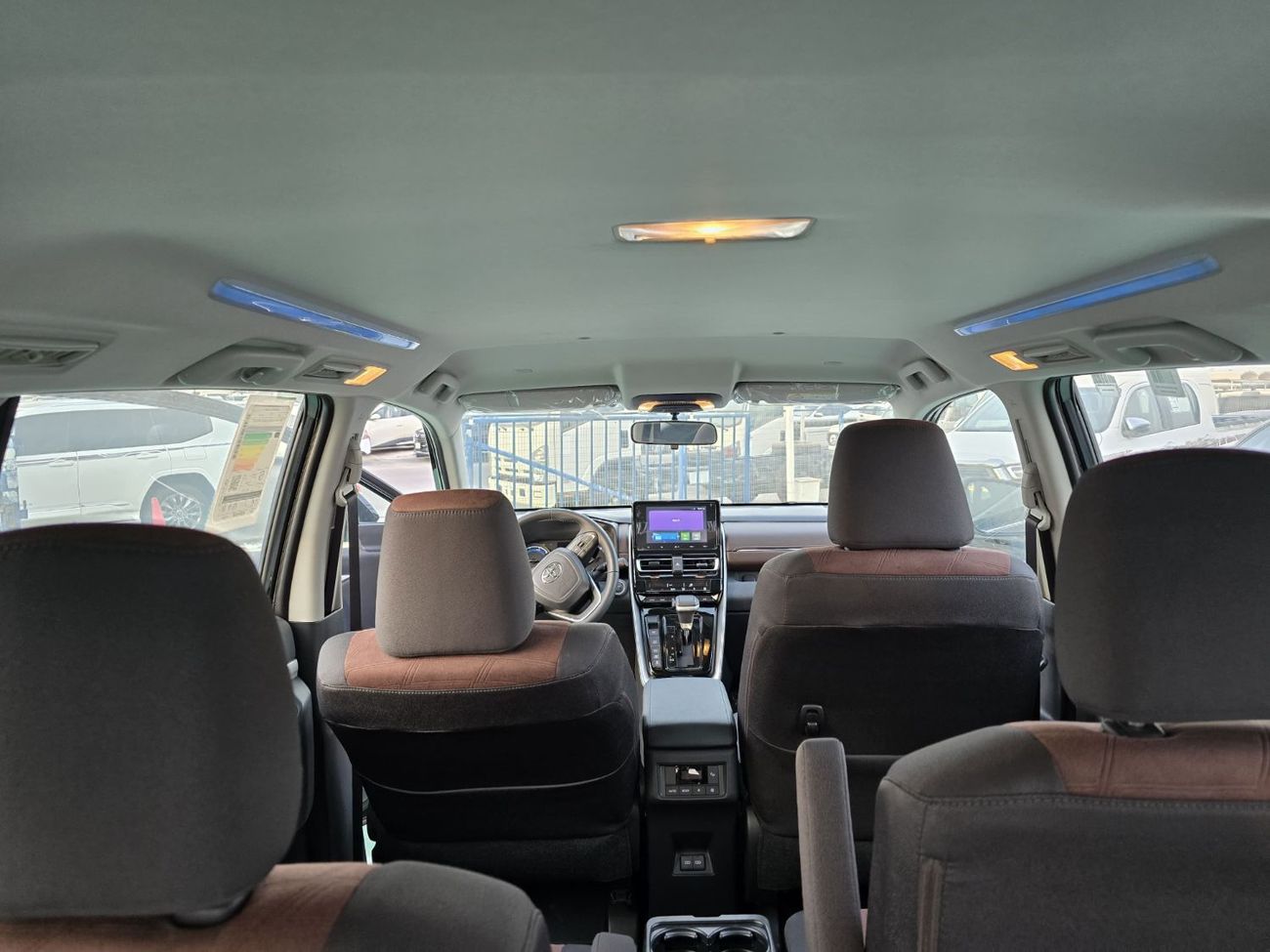 Toyota Innova 2.0L HyCross 7S Hybrid