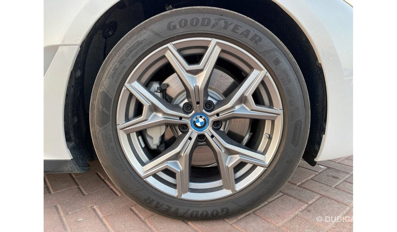 BMW i3 eDrive 35L