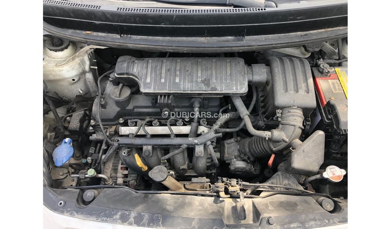 Kia Picanto FOG LIGHTS-CLEAN INTERIOR AND EXTERIOR-LOT-666