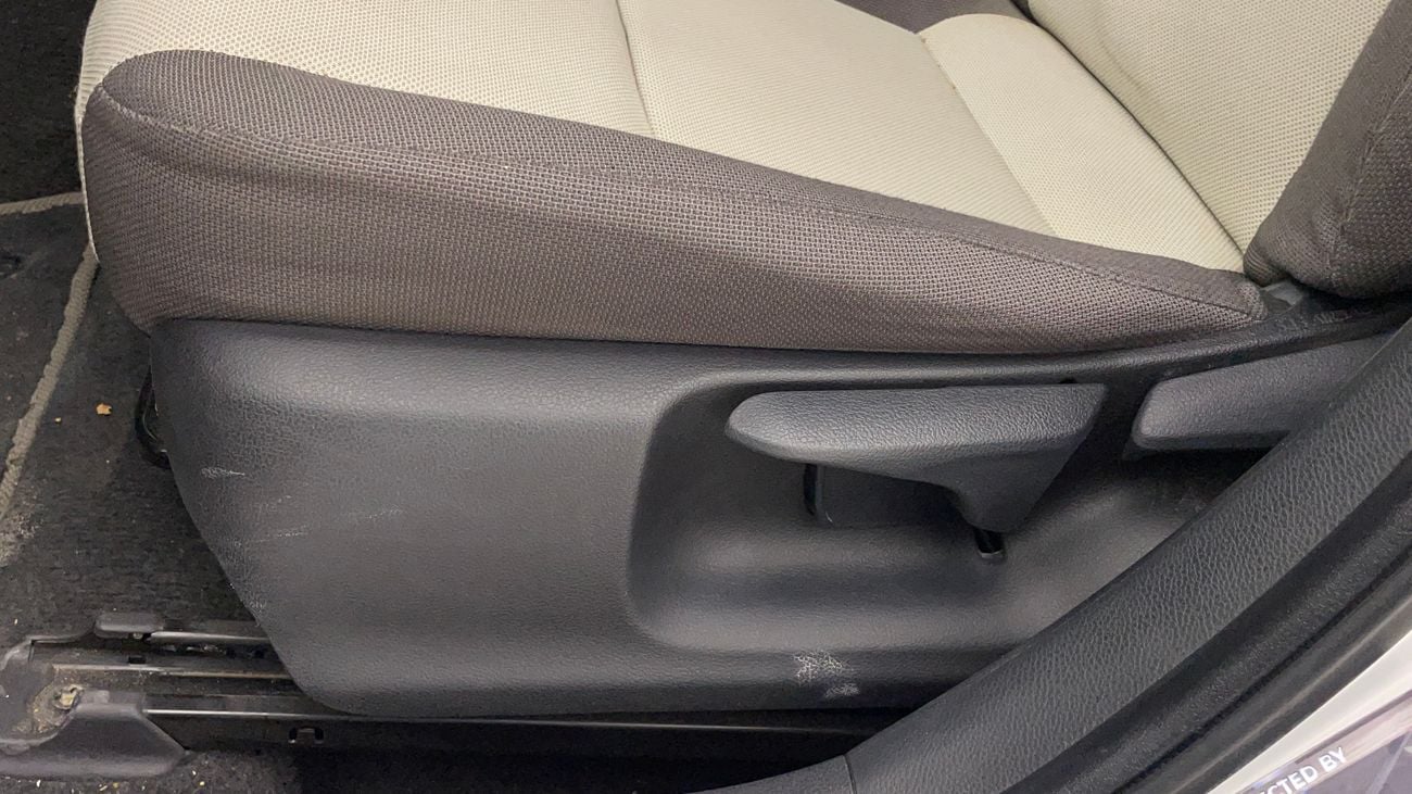 تويوتا كورولا XLI 1.6 | بدون دفعة مقدمة | اختبار القيادة في المنزل