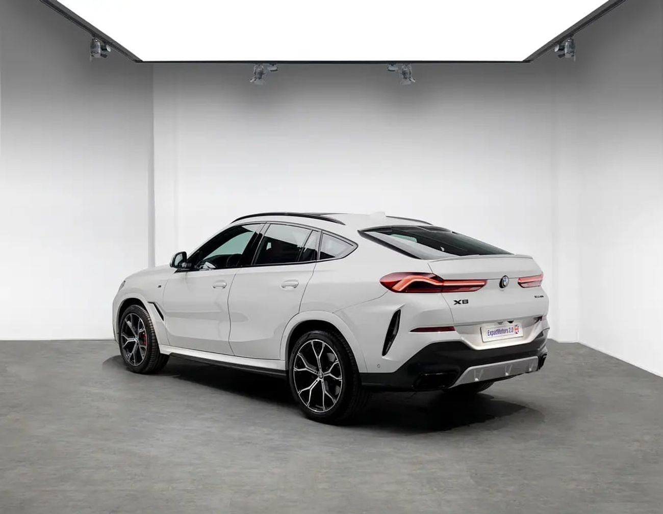 بي أم دبليو X6 xDrive40i Luxury M Sport Package 3.0L