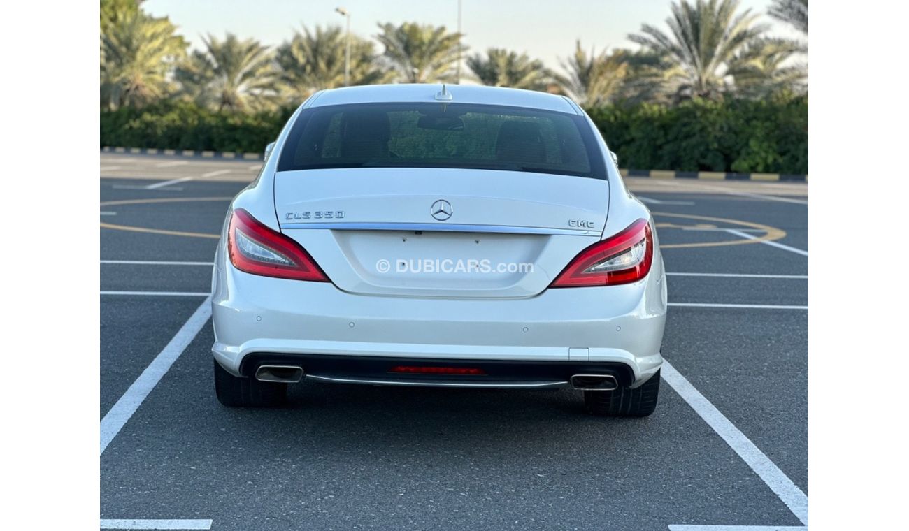 Mercedes-Benz CLS 350 AMG MODEL 2012 GCC CAR PERFECT CONDITION INSIDE AND OUTSIDE FULL OPTION PANORAMIC ROOF