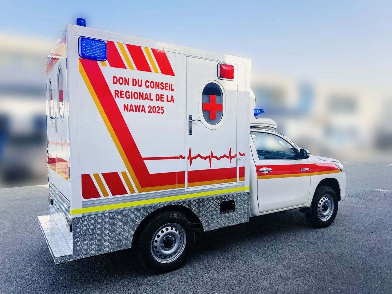 تويوتا هيلوكس 2026 Toyota Hilux 2.4L MT Diesel (Ambulance)