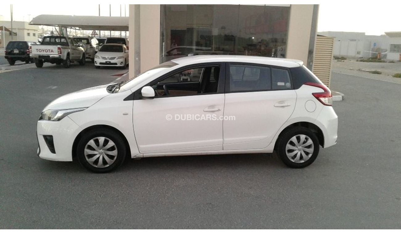 Toyota Yaris 2015