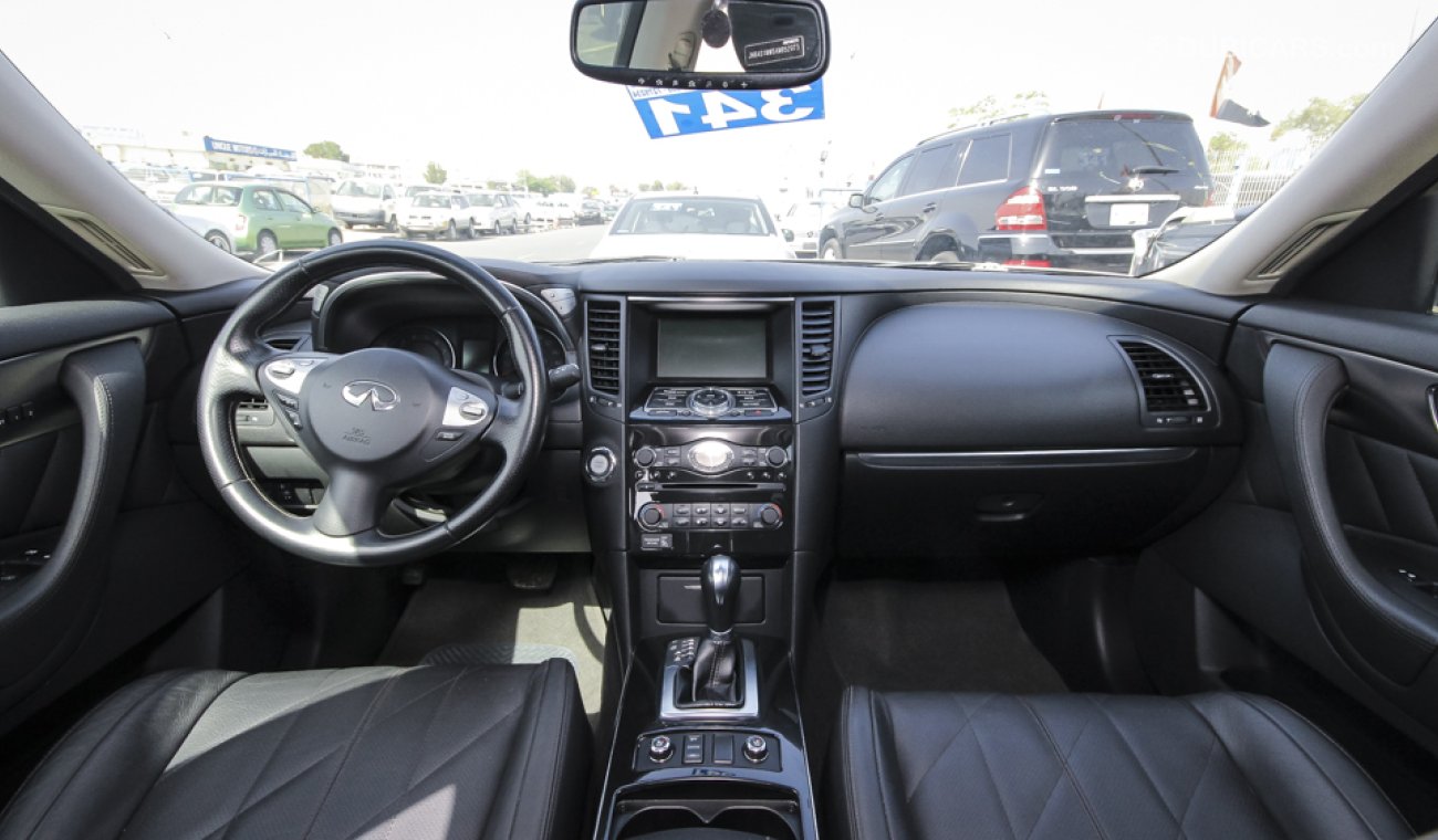 Infiniti FX35