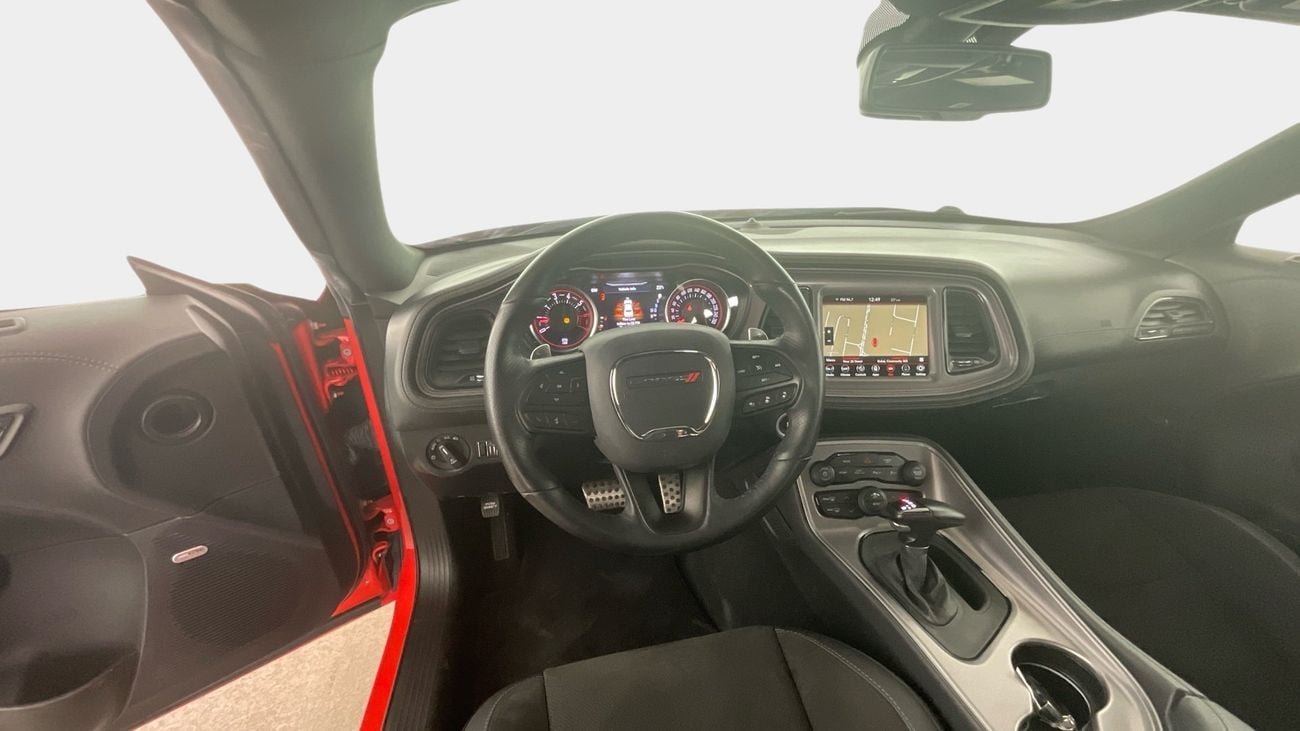 دودج تشالينجر R/T | upto AED 20,000 Ramadan Discount | شامل الضمان | 0 ﺪﻔﻋﺓ ﺃﻮﻟﻯ