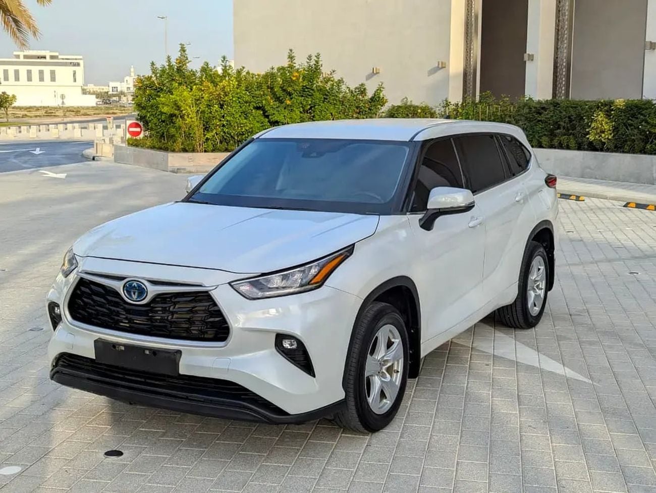 تويوتا هايلاندر GXR Hybrid - GCC Specs - Excellent Condition