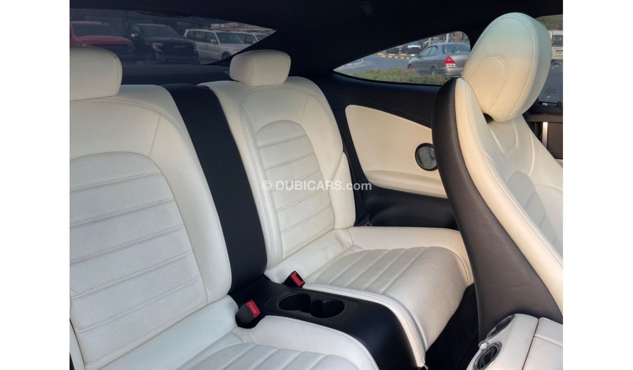 Mercedes-Benz C 200 AMG Pack
