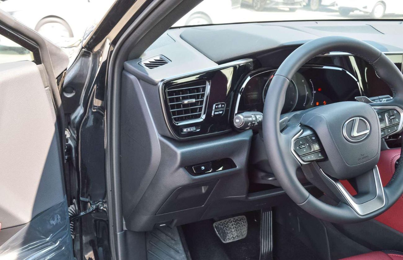 لكزس NX350 LEXUS NX350 2.4L AWD SUV 2025