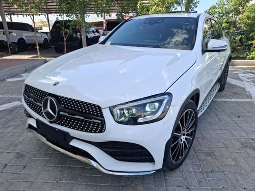 مرسيدس بنز GLC كوبيه 200 مرسيدس  glc 220 2018 فل
