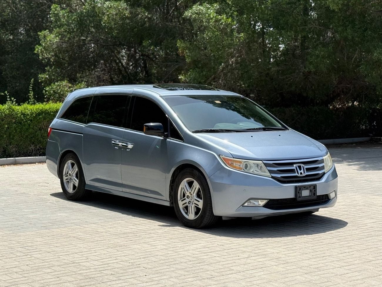 هوندا أوديسي Touring 3.5L (250 HP)