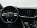 فولكس واجن طوارق ELEGANCE with Sunroof - Leather Seats 3L | 42,100 AED SAVINGS from New Car