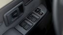 Toyota Land Cruiser 76