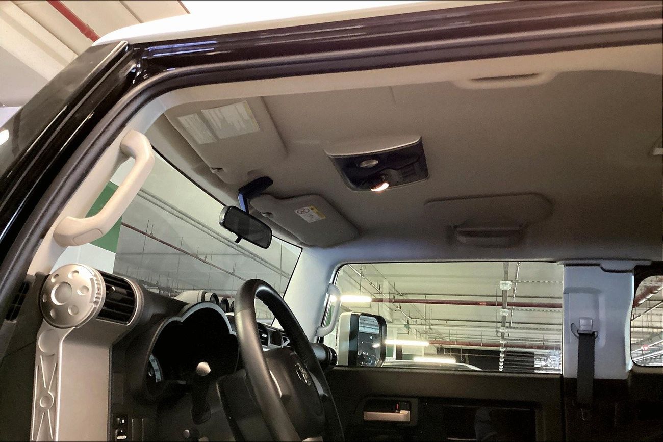 Toyota FJ Cruiser GXR | Guaranteed Warranty | 0 Down Payment