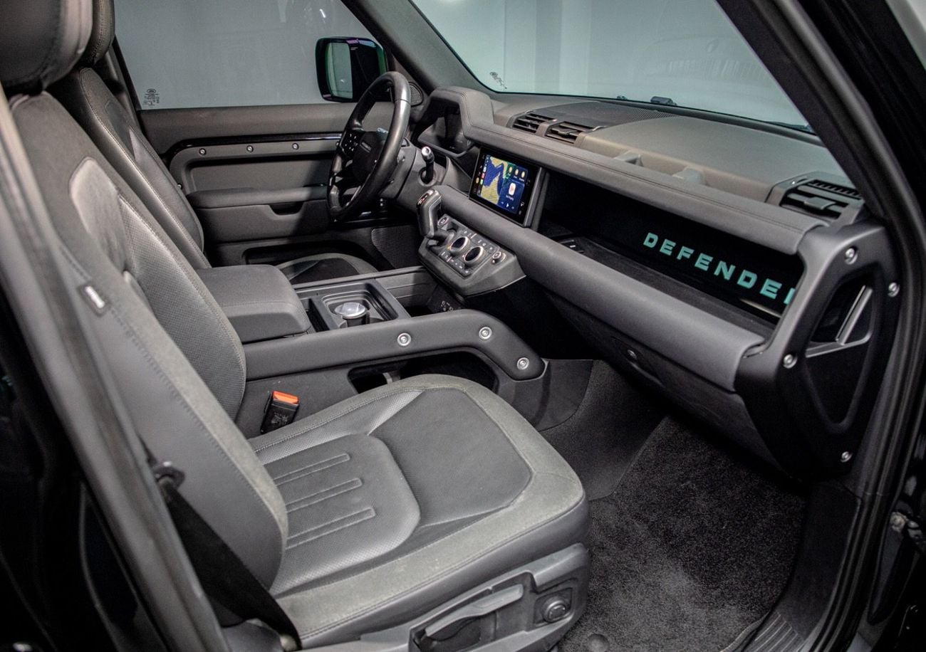 لاند روفر ديفندر P300 110 S 2.0L (7 Seater)