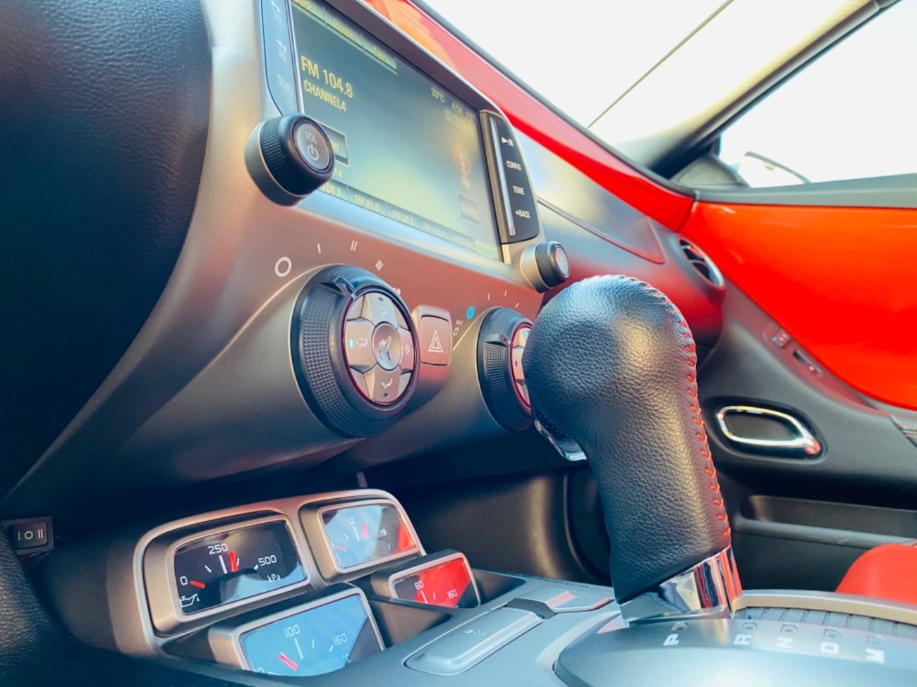 شيفروليه كامارو GCC .. SS .. Perfect Condition .. Borla Exhust