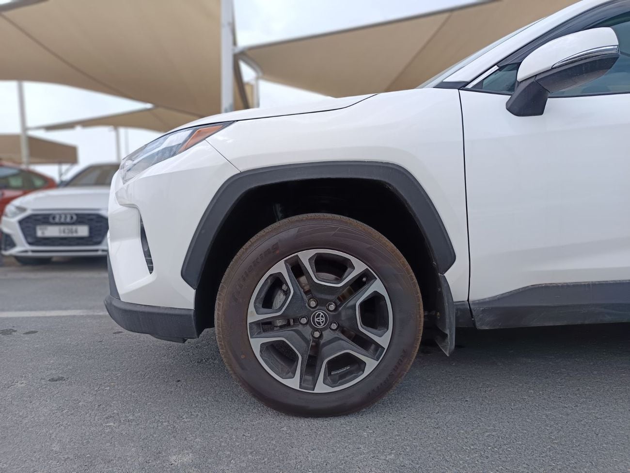 Toyota RAV4 2.5L (4WD) LE