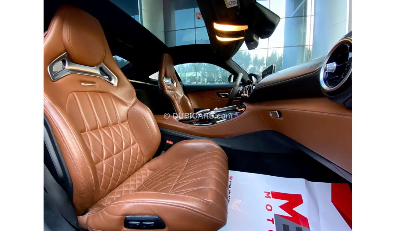 Mercedes-Benz AMG GT S mercedes gts 63 amg