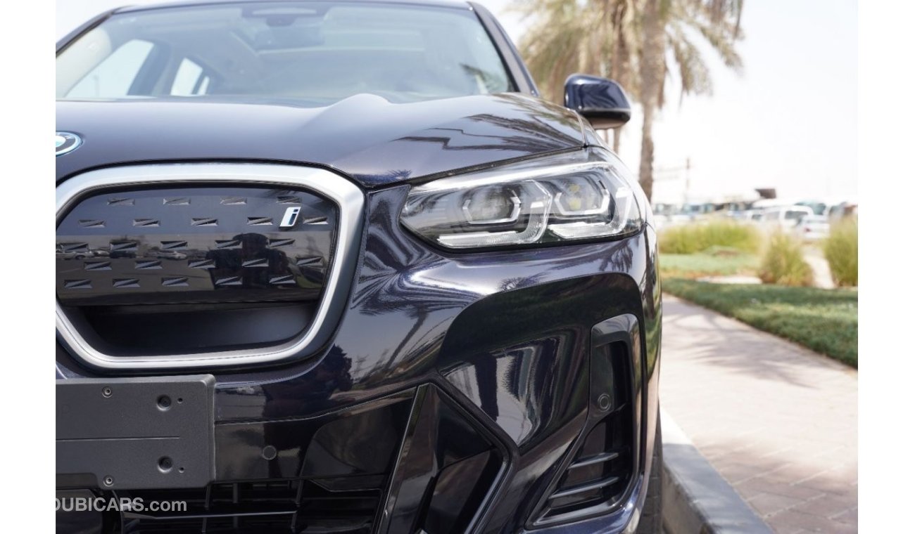 بي أم دبليو iX3 2024 BMW IX3 M-SPORT BLACK 0KM