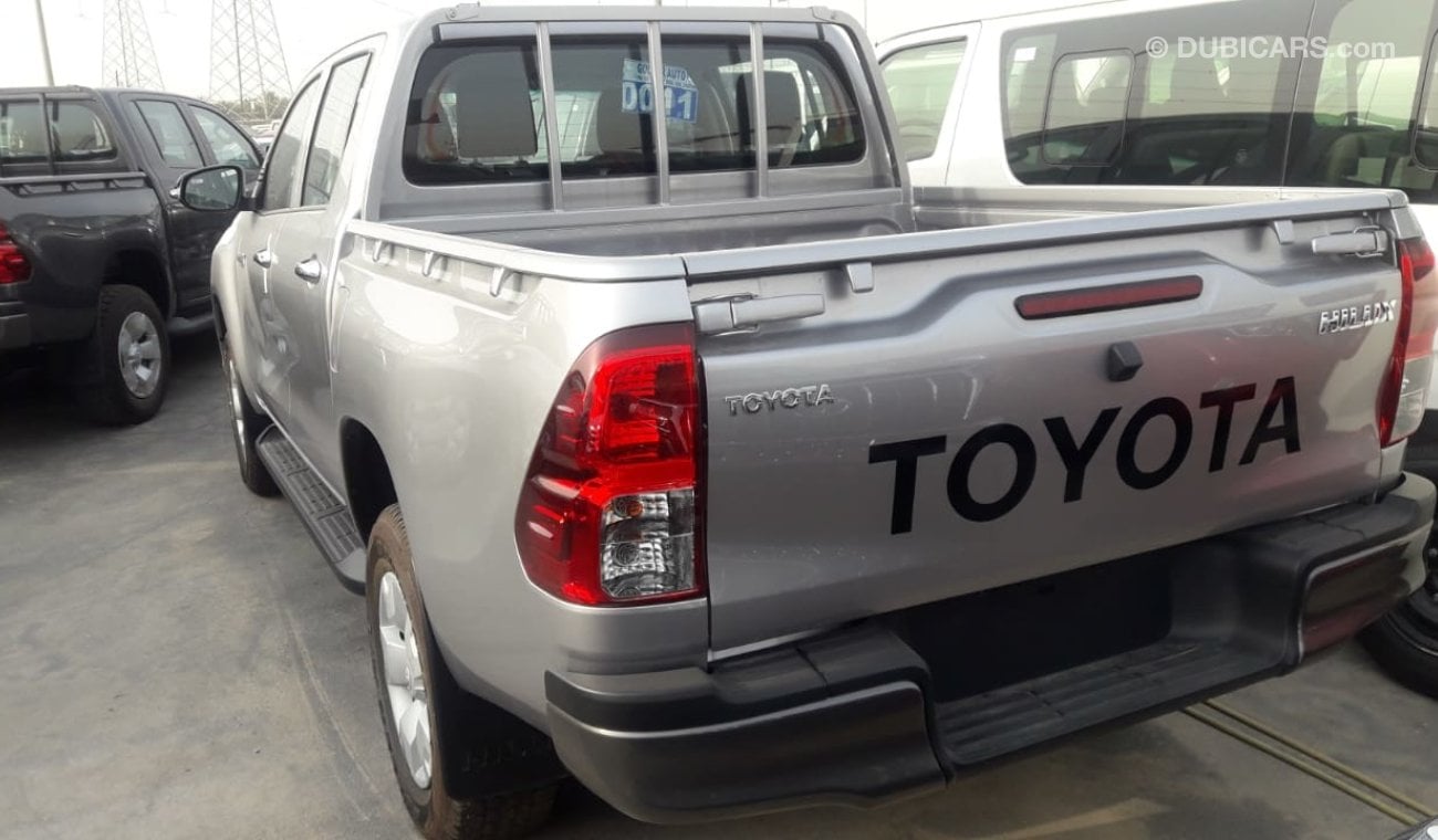 Toyota Hilux DIESEL 2.4L DOUBLE CABIN 4X4 WITH POWER OPTIONS