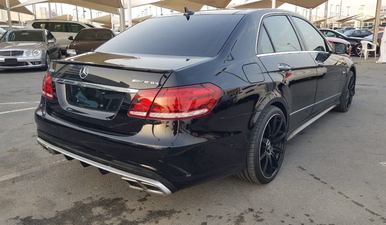 Mercedes-Benz E 63 AMG model 2011 face left 2016 prefect condition full option panoramic roof leather se