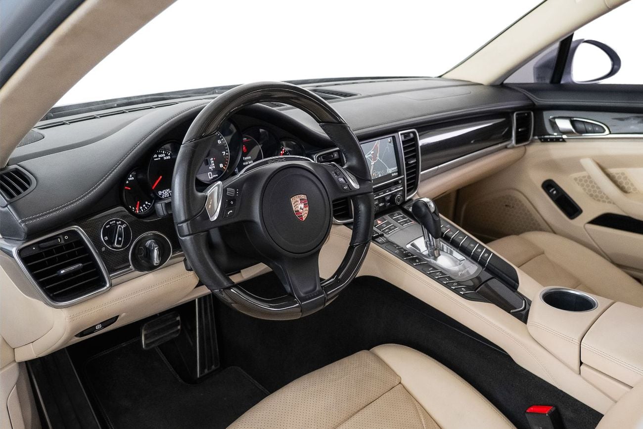 Porsche Panamera GTS