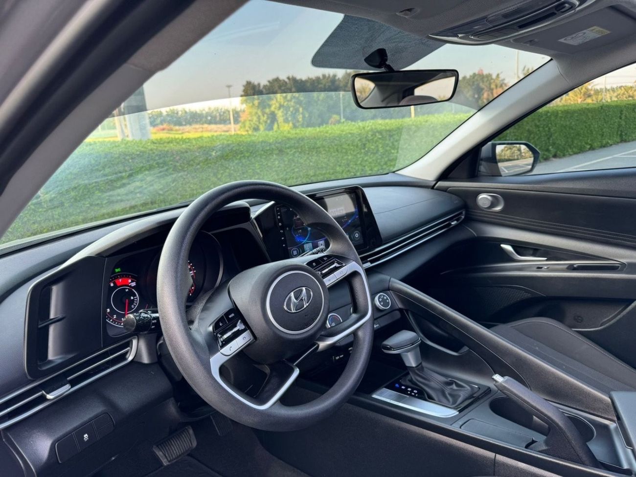 هيونداي إلانترا Hyundai Elentra ( 2.0L) 2023 Sunroof Original paint