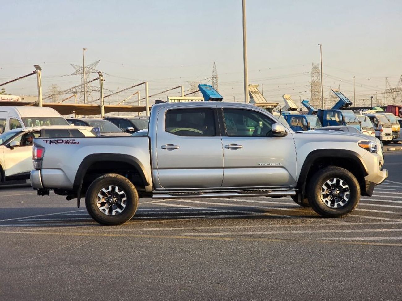 Toyota Tacoma 2020 Model TRD off Road Push button and leather seats