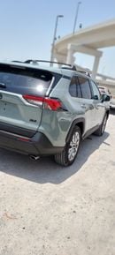 Toyota RAV4 XLE 2.5 FWD