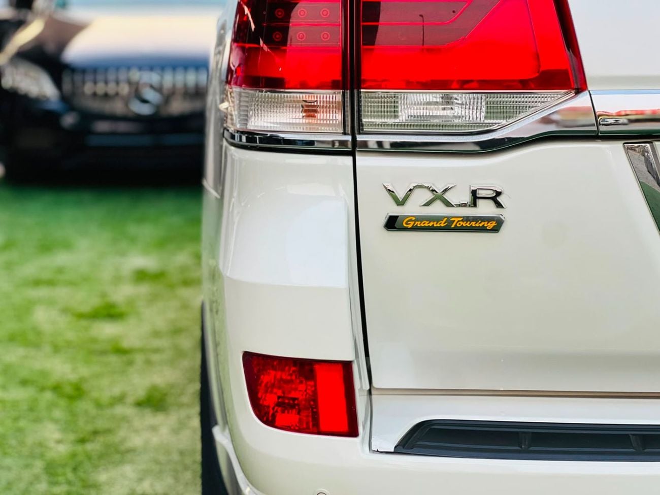 تويوتا لاند كروزر VXR