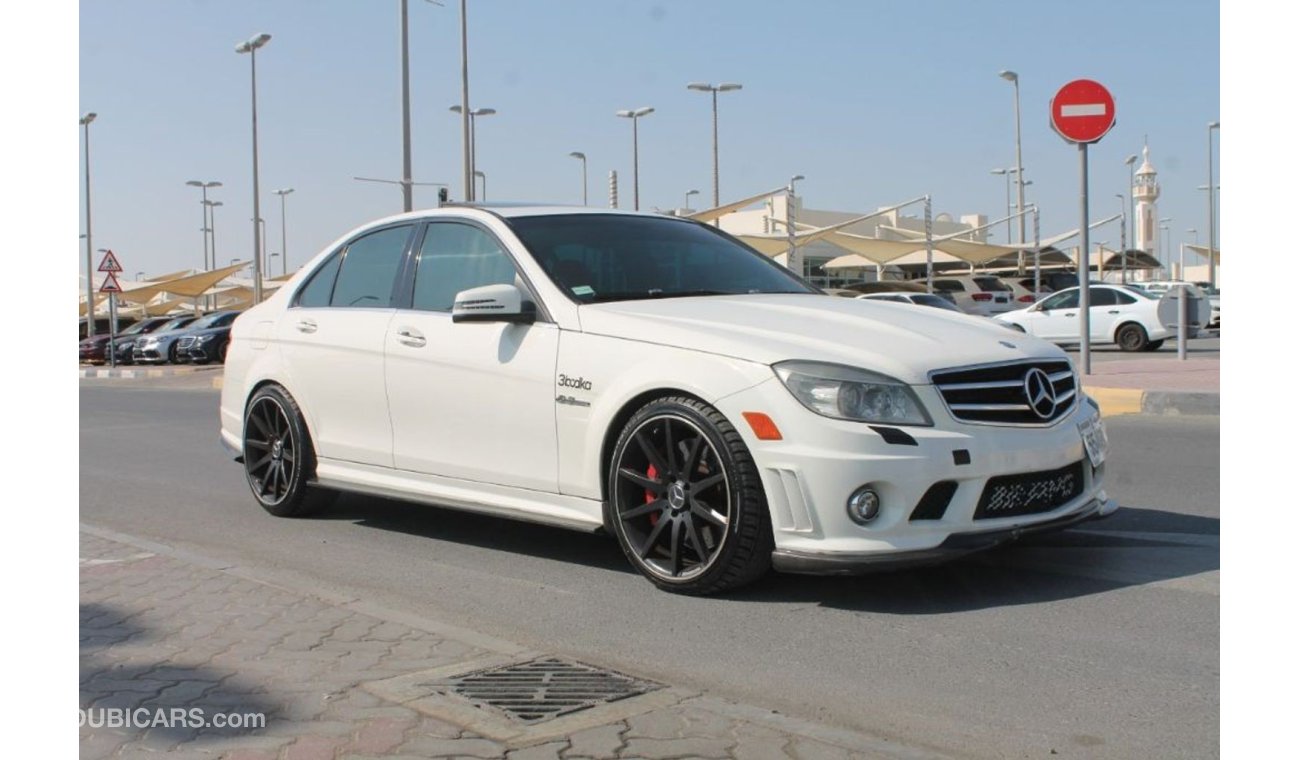 مرسيدس بنز C 63 AMG مرسيدس سي 63 موديل 2010 وارد بحالة ممتازة