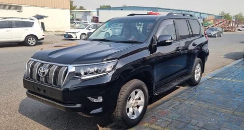 Toyota Prado Toyota prado 2014Model 3.0L v4 Diesel Engine Colour Black Transmission Automatic Interior.Black push