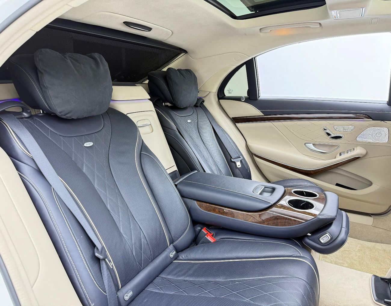 مرسيدس بنز S 500 AMG 4.7L 2015 Mercedes Benz S 500 AMG 4MATIC, Warranty, Full Service History, Excellent Condition, G
