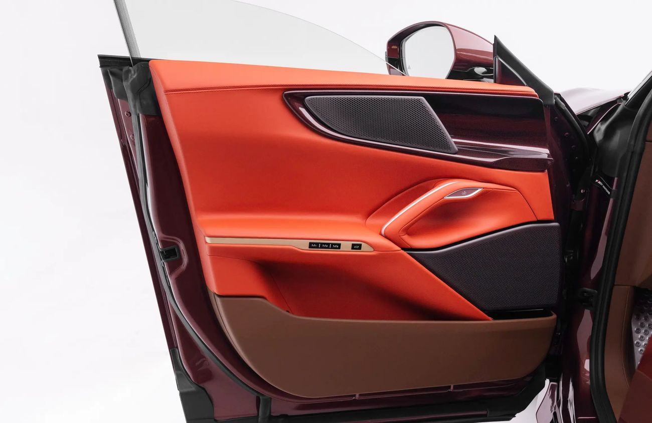 فيراري بوروسانجوي 6.5L V12 Naturally Aspirated Engine