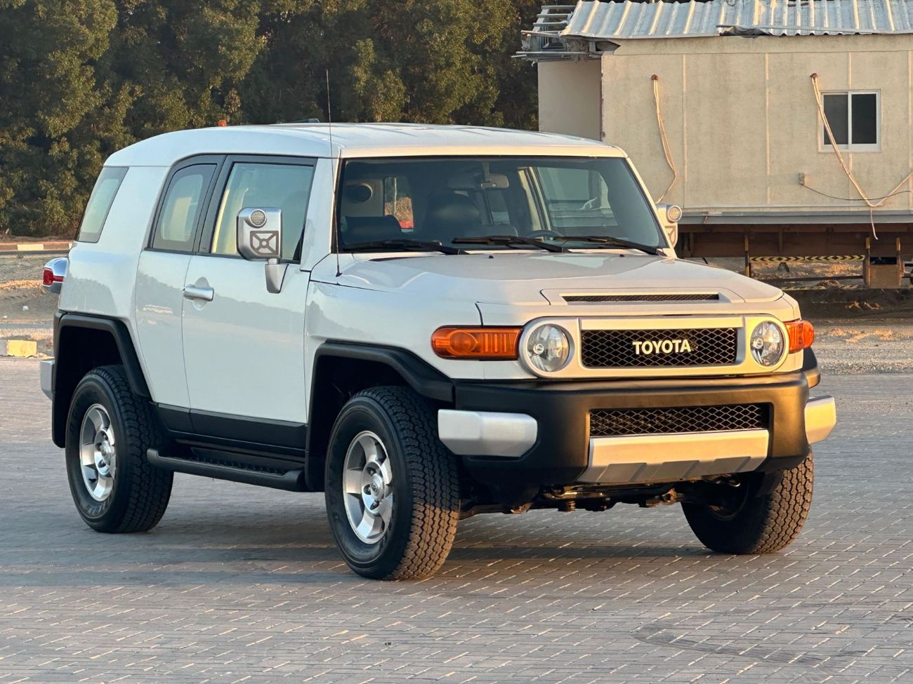 تويوتا إف جي كروزر