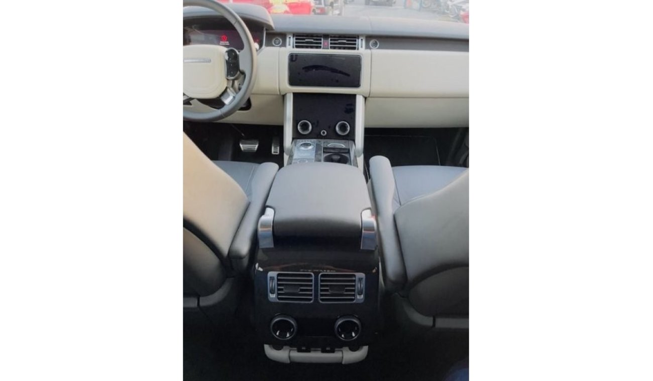 لاند روفر رانج روفر فوج Rang Rover P525 (E-Vogue) full option Automatic 2021