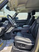 لاند روفر ديفندر P300 110 2.0L (5 Seater)