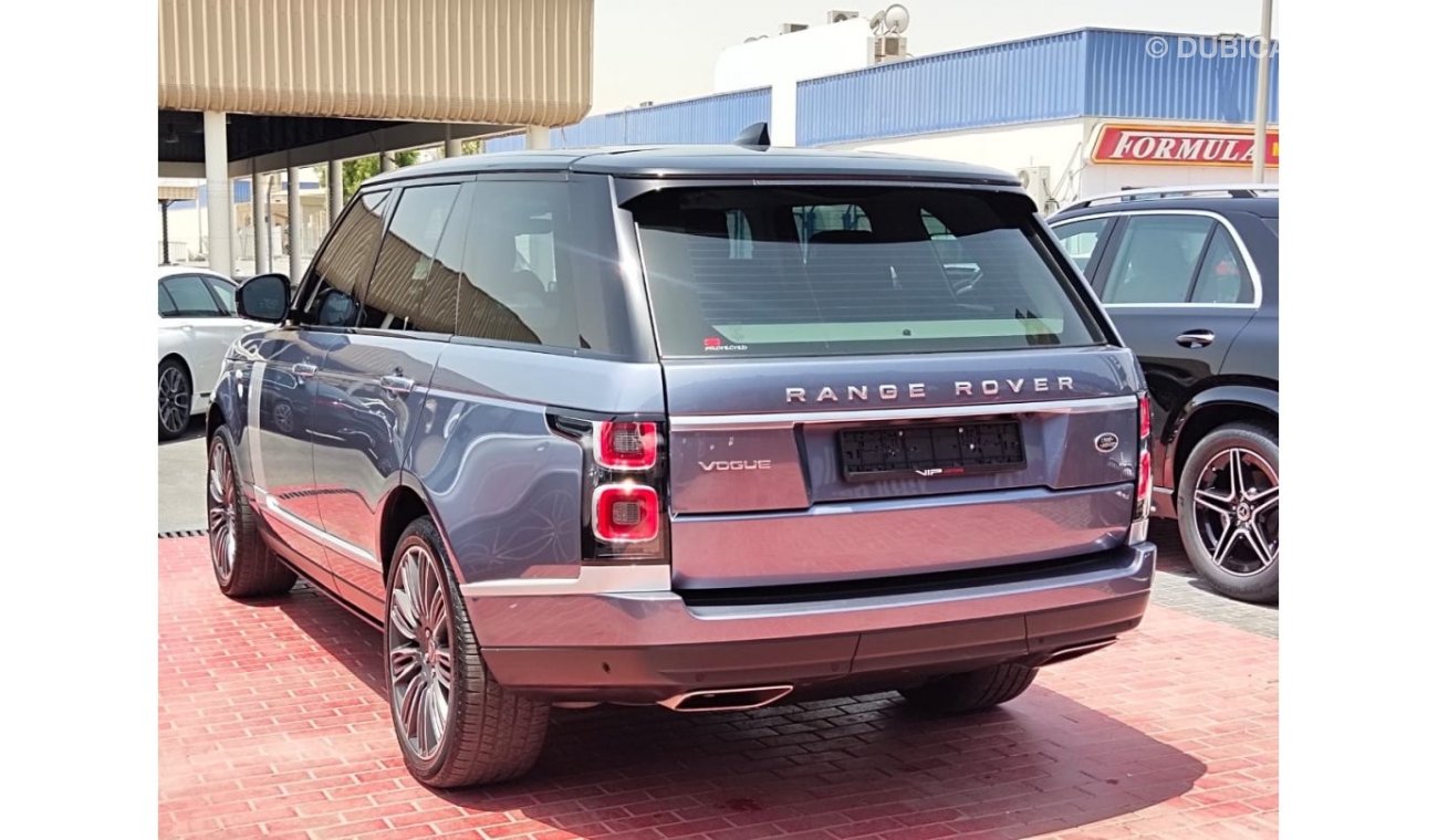 Land Rover Range Rover Vogue HSE under warranty 2019 GCC