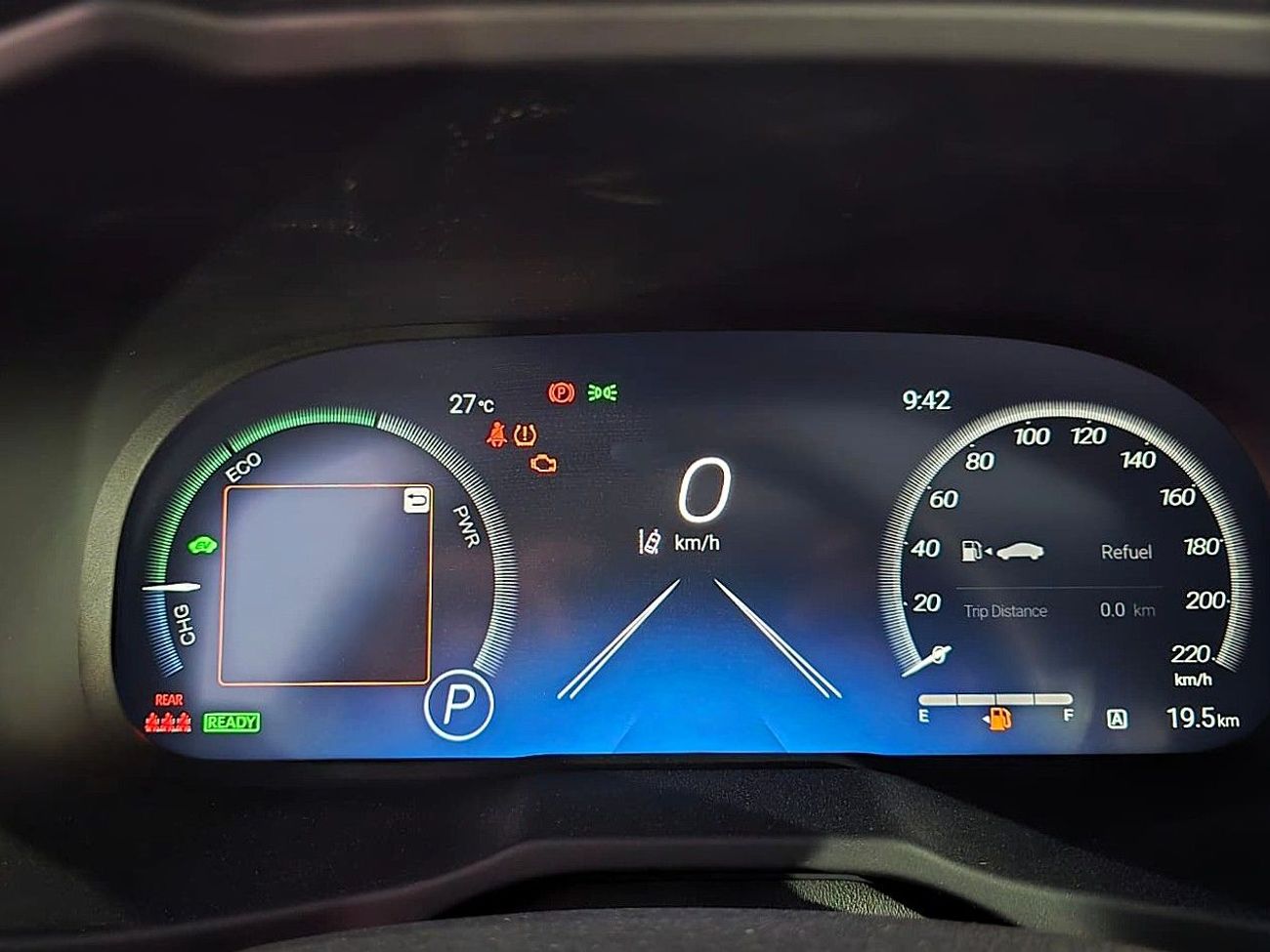 Toyota RAV4 Toyota rav4 2.5l hybrid 4*2 full option black color 2023 model