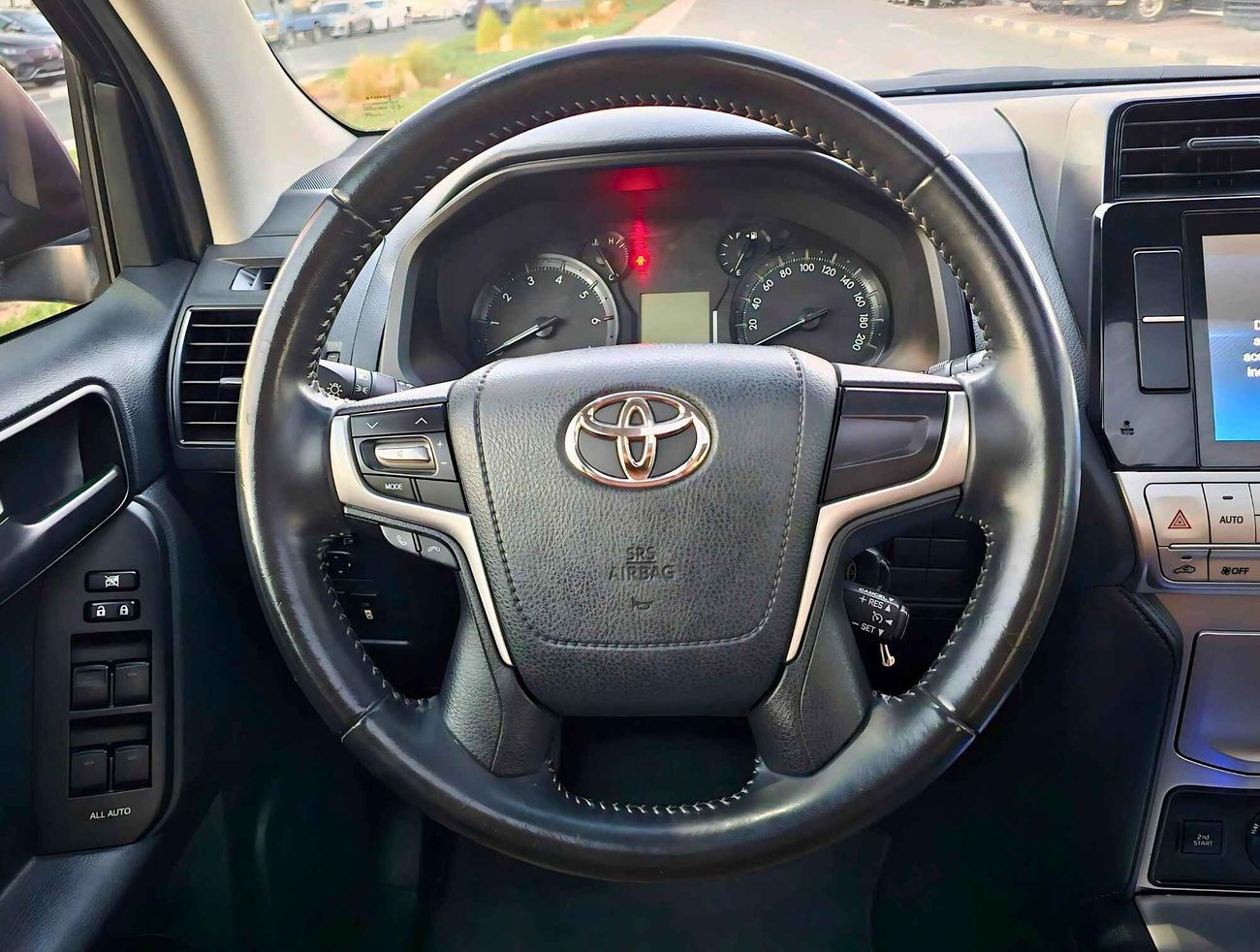 Toyota Prado VXR V4/ TOP OPT/ DOWN TYRE/ SUNROOF/ LEATHER/ SEATS/ DVD/ LOT# 37504