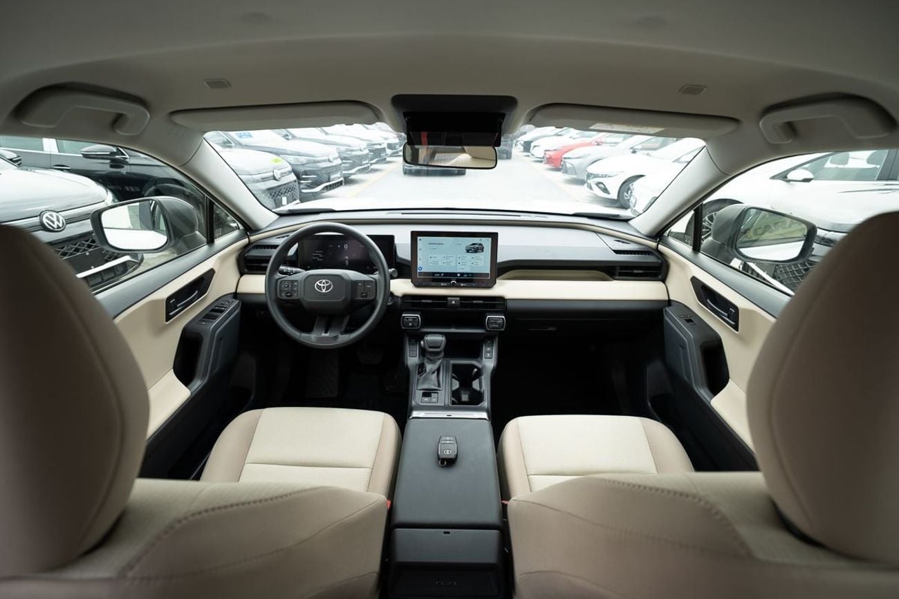 Toyota RAV4 LE 4X4 HEV 2.5L Automatic