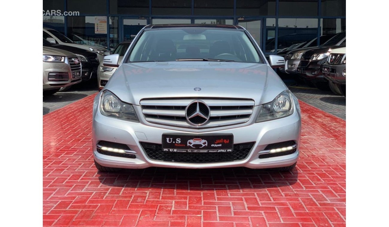 Mercedes-Benz C200 AVANTGARDE GCC SPECS