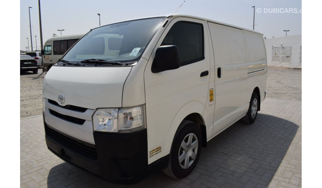 Toyota Hiace GL - Standard Roof Toyota Hiace Std roof Van, Model:2018. Free of accident